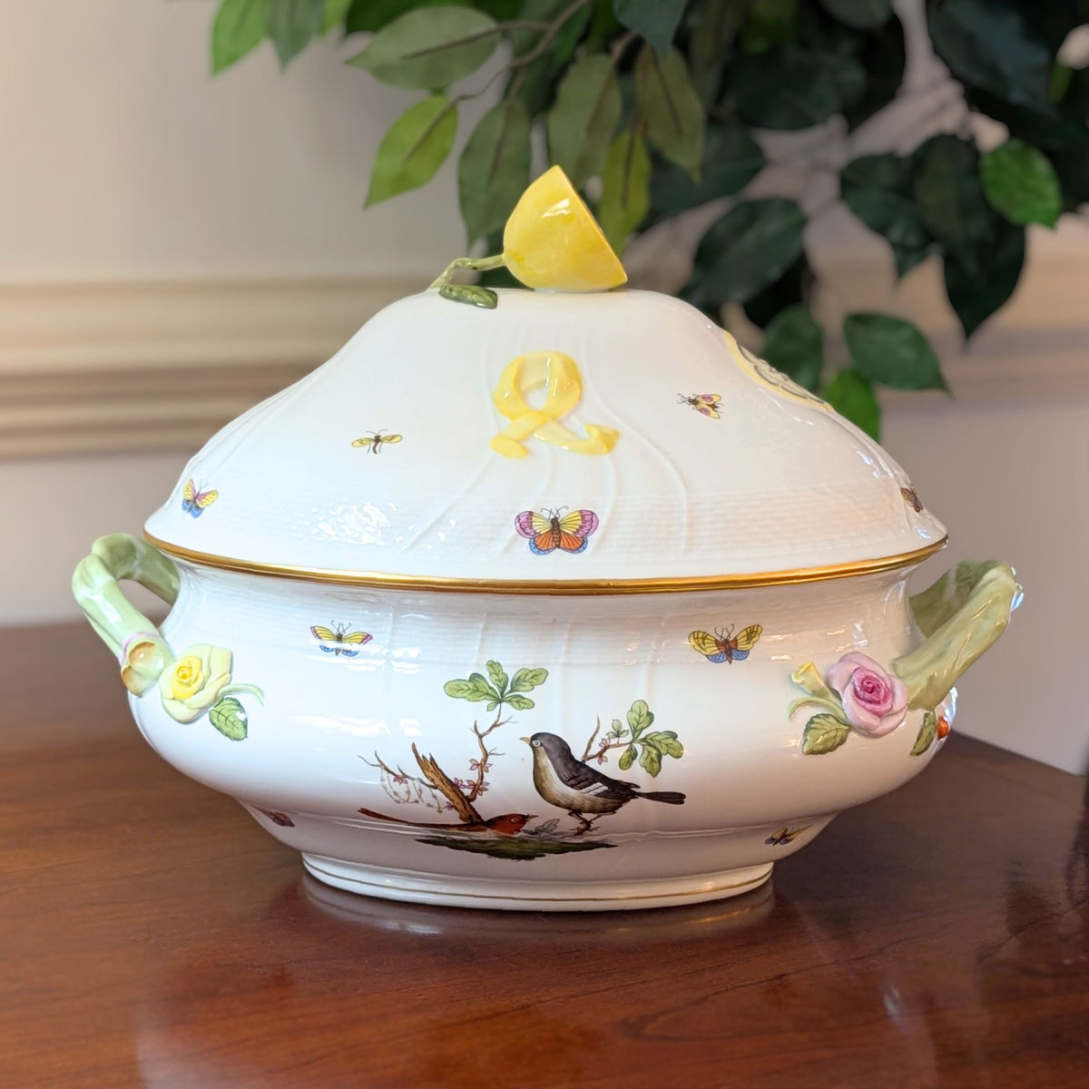 Herend "Rothschild Bird" Soup Tureen W/ Lemon Finial, #1003