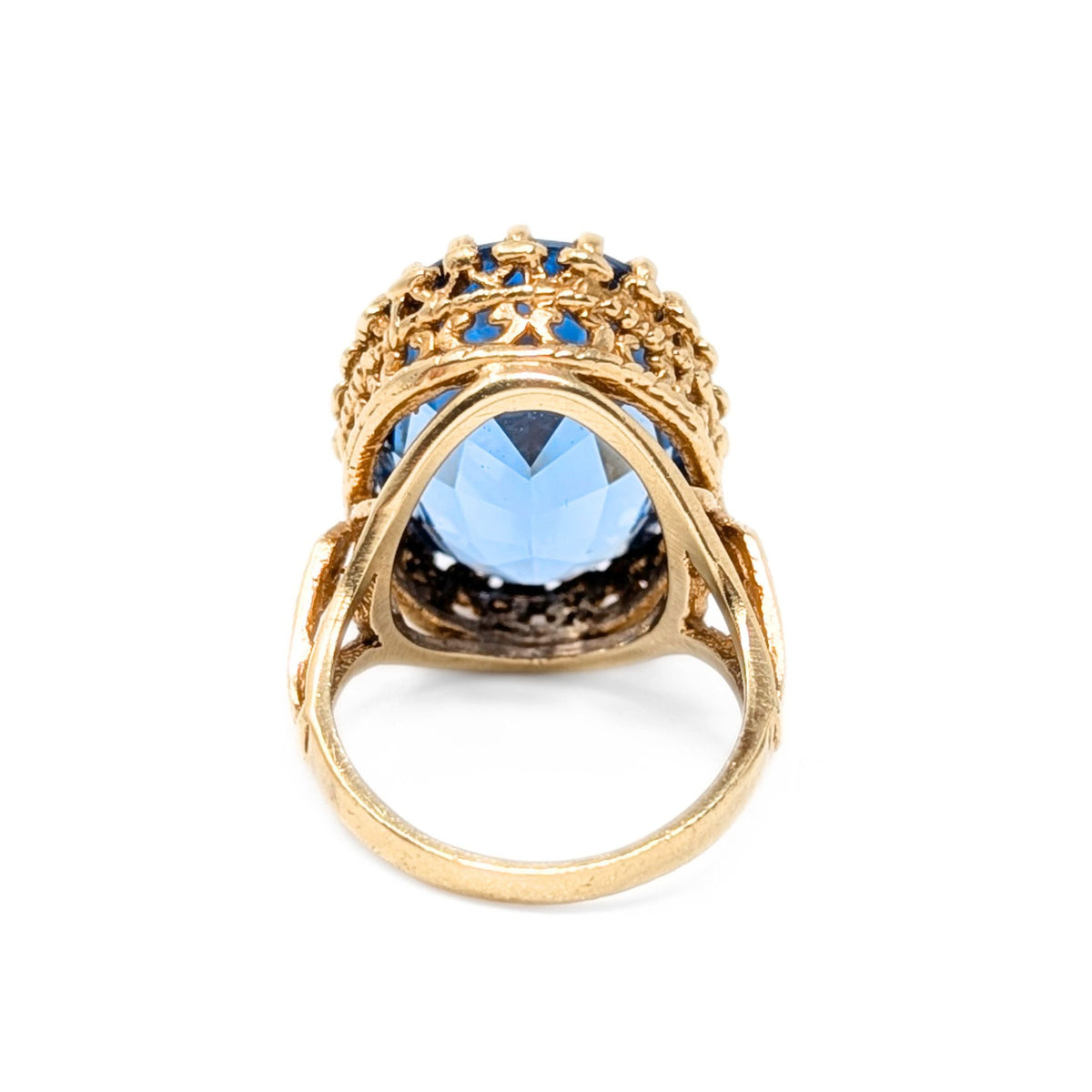 9K Gold 20ct+ Blue Topaz Crown Cocktail Ring - Size 6