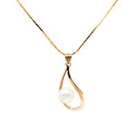 14K Gold Vintage 15” Pearl Pendant Necklace
