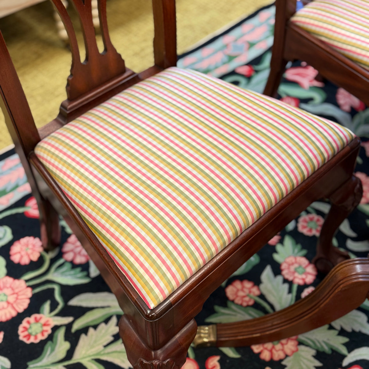 Henkel Harris 1992 #1125/112A Mahogany Claw Foot Dining Chairs (8)