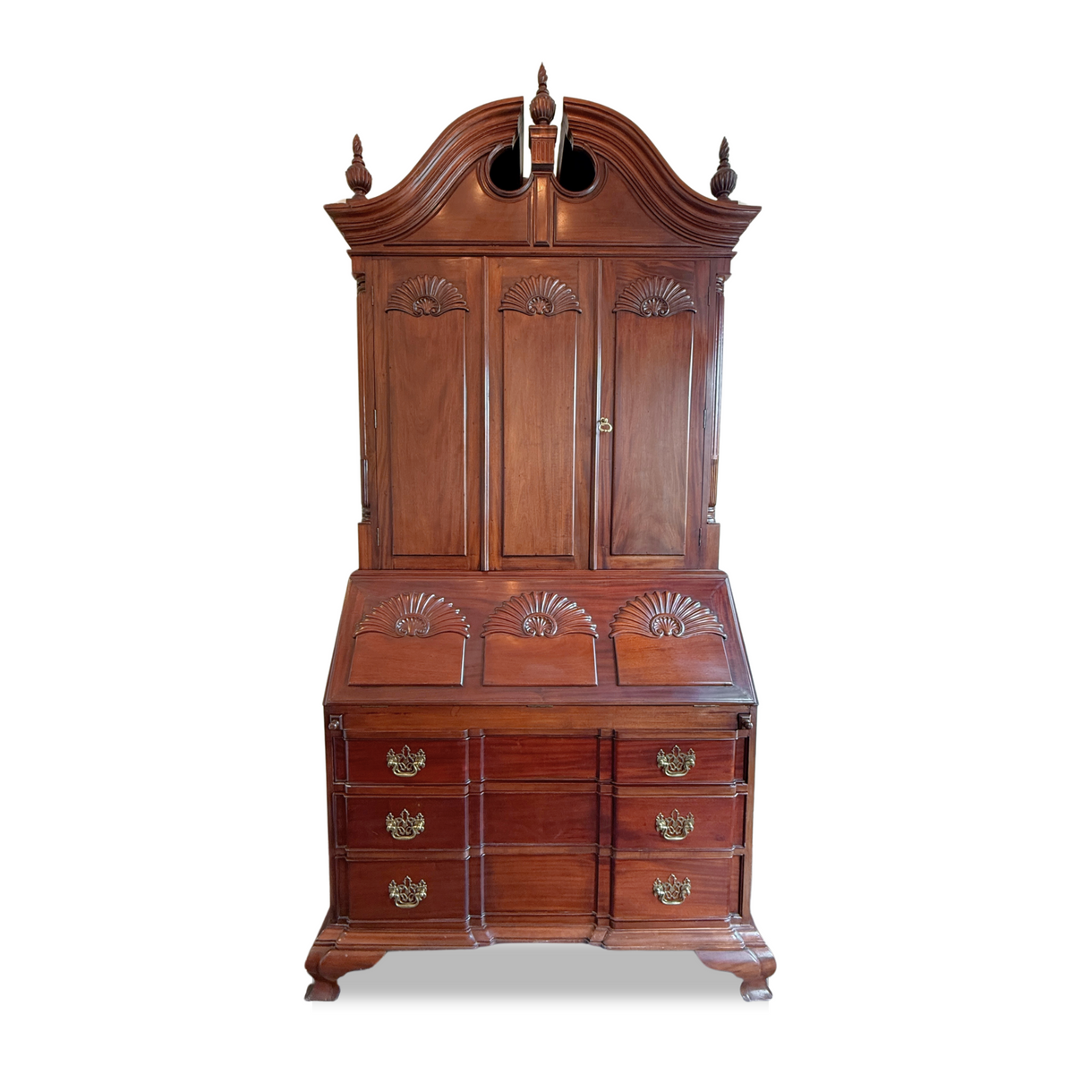 Reproduction Updyke Blockfront Mahogany Winterthur Desk