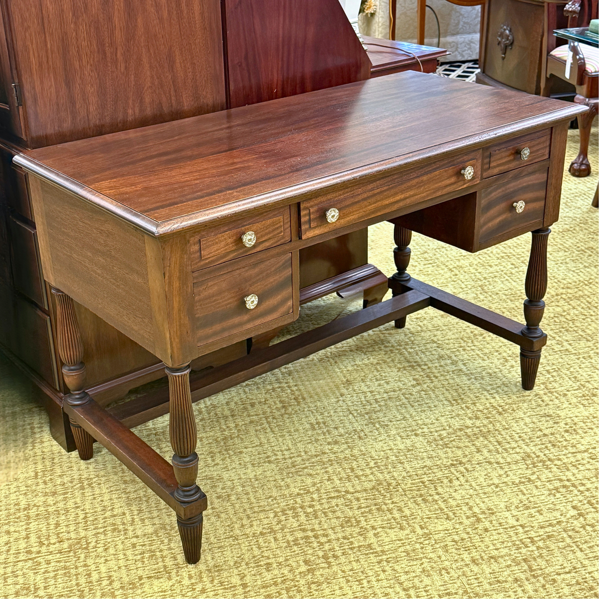 1930’s Mahogany Sheraton Knee Hole Desk