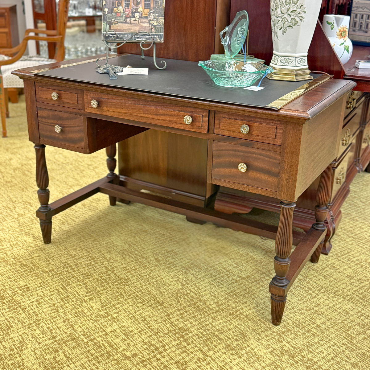 1930’s Mahogany Sheraton Knee Hole Desk