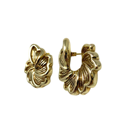 14K Gold Fan Swirl Earrings