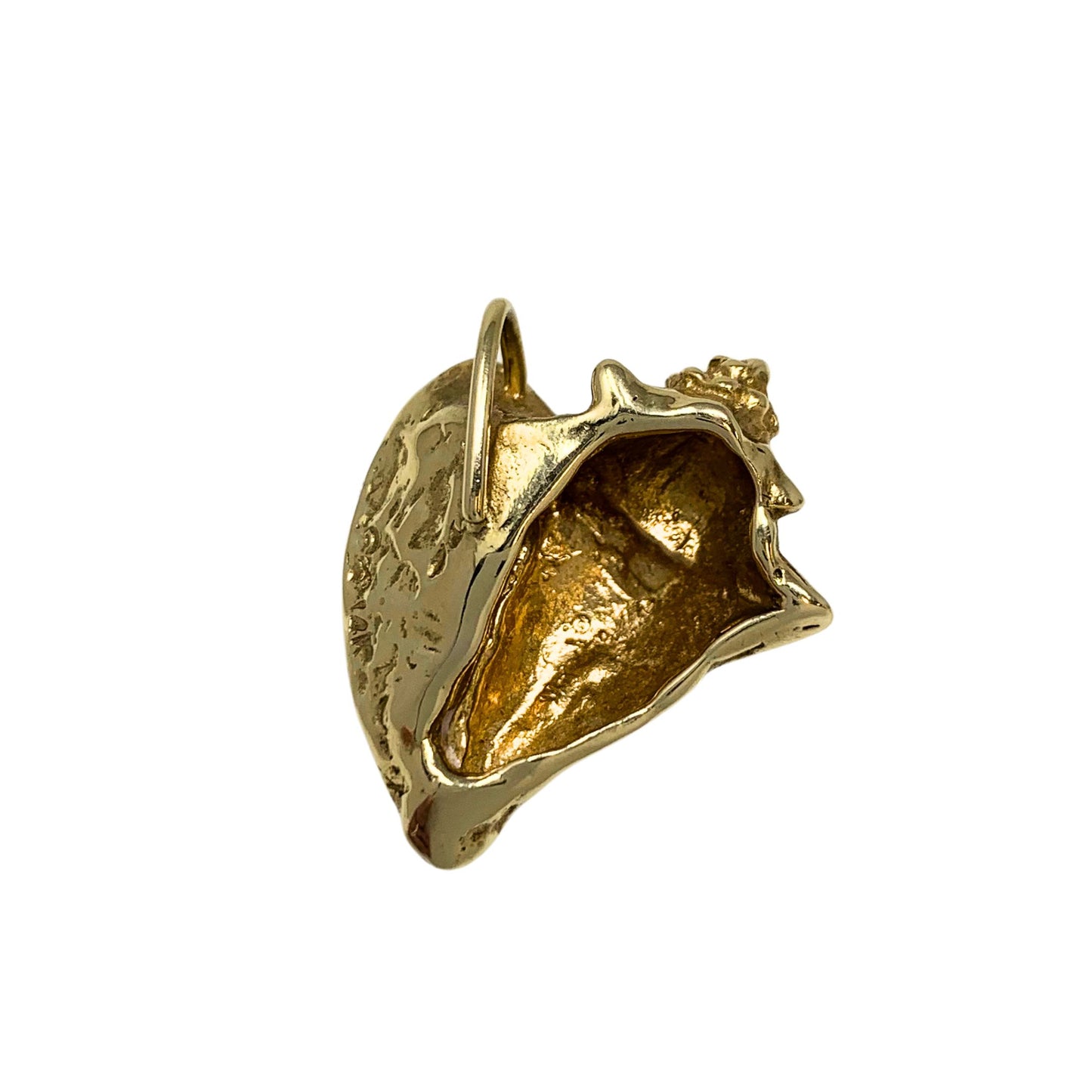 14K Gold Enameled Conch Shell Pendant