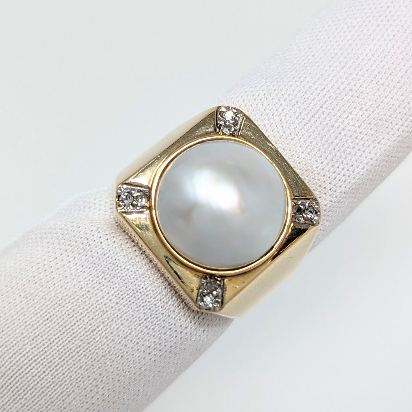 14K Gold 12mm Pearl & Diamond Ring - Size 7.75