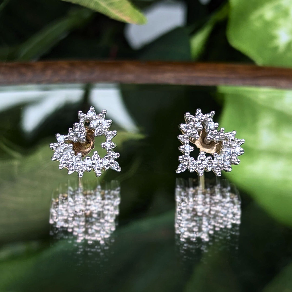 10K Gold Diamond Heart Earrings