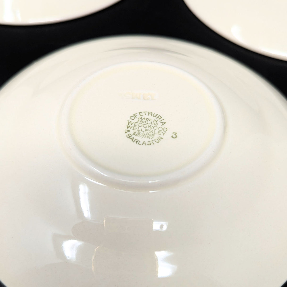 Wedgwood "Wellesley" 9pc Footed Cup & Saucer Set