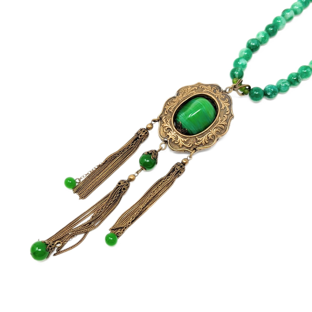 Japanese Vintage 22” Green Jade Bead Dragon/Fire Drake Pendant Necklace