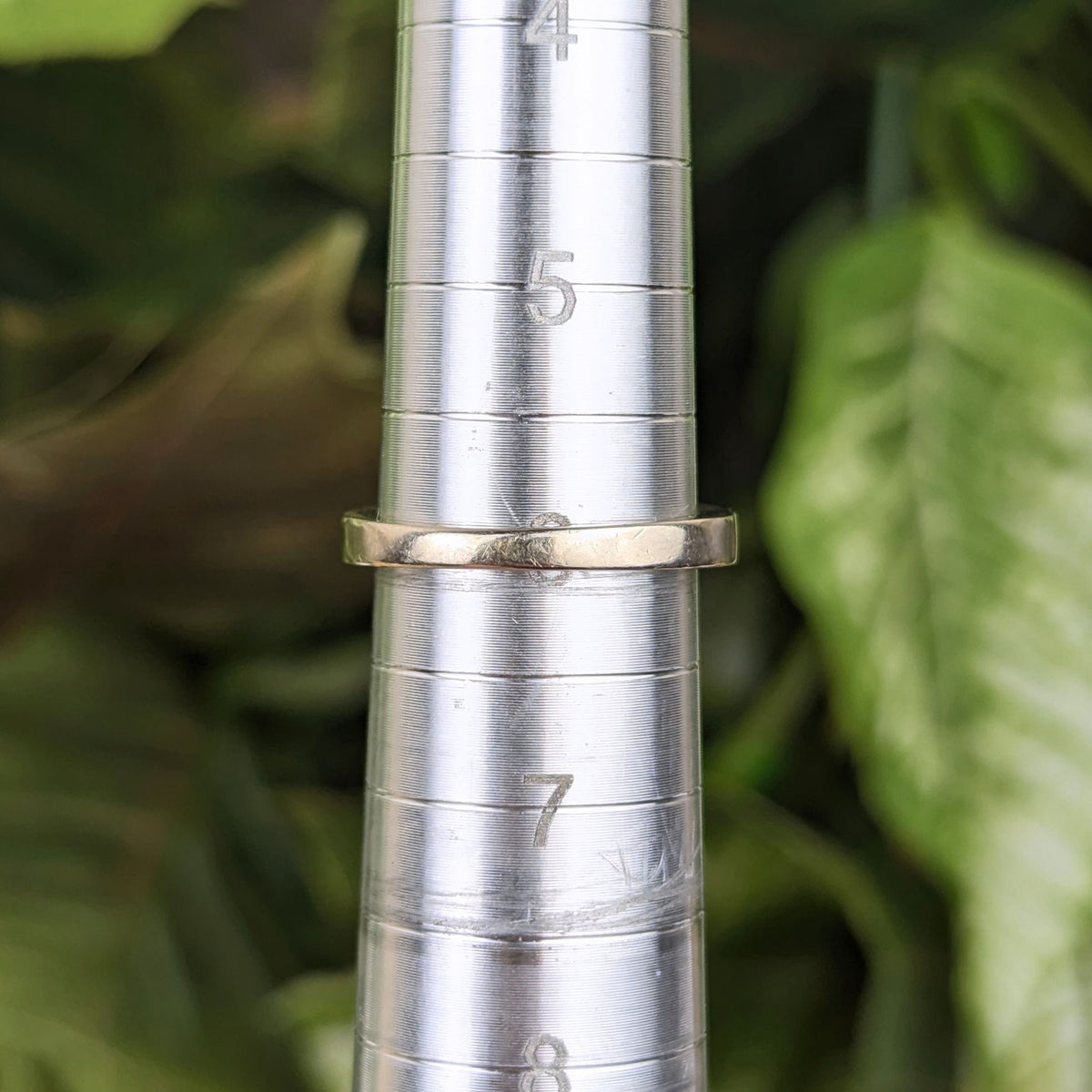 10K Gold .75tcw Blue & White Diamond Engagement Ring - Size 6