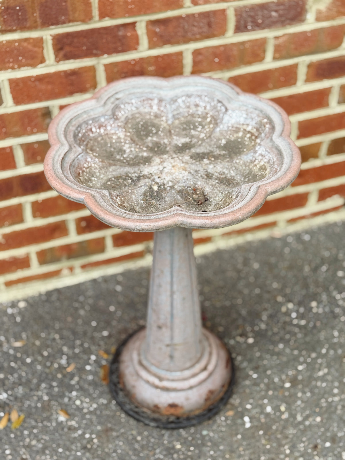 Virginia Metalcrafters Garden Bird Bath
