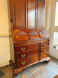 Reproduction Updyke Blockfront Mahogany Winterthur Desk