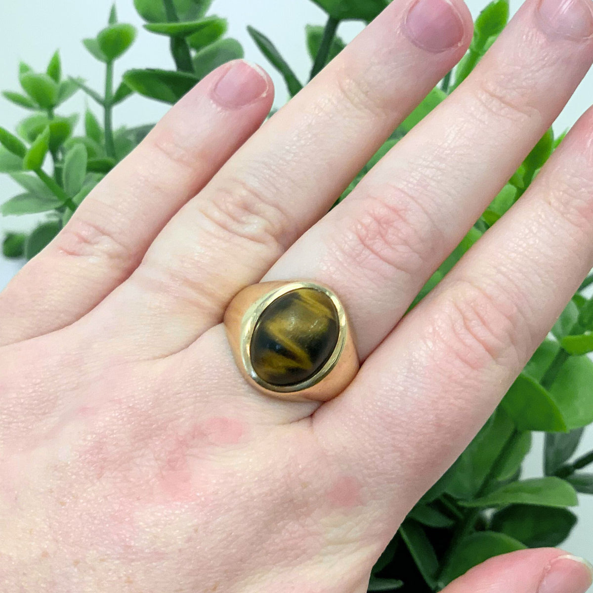 10K Gold Vintage Men’s Tiger Eye Ring - Size 10