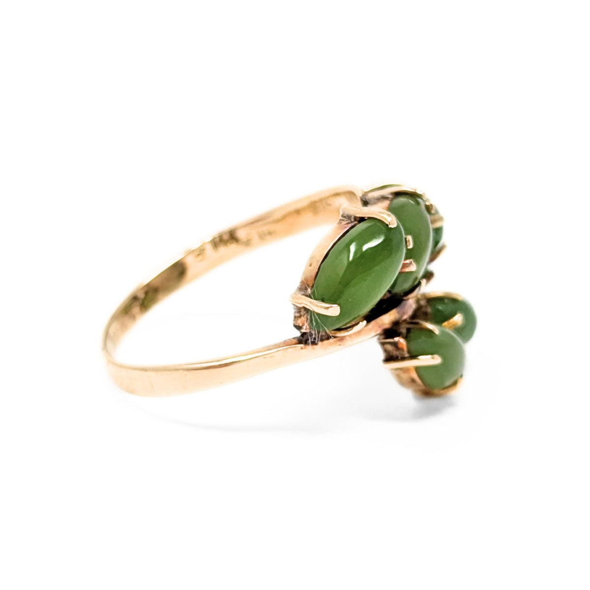 Vintage 14K Gold Jade Ring - Size 7.25