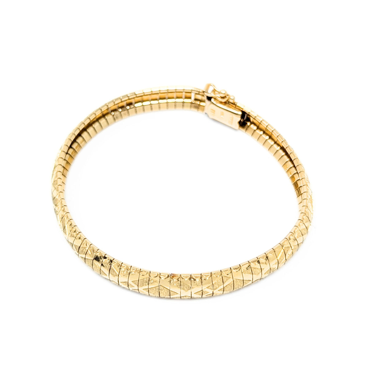 Italian 14K Gold Diamond Cut Textured 8mm 7” Flex Bracelet