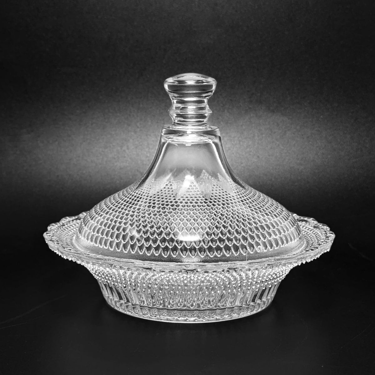 Campbell Jones & Co "Pearl" Dewdrop/Star Round Lidded Butter Dish