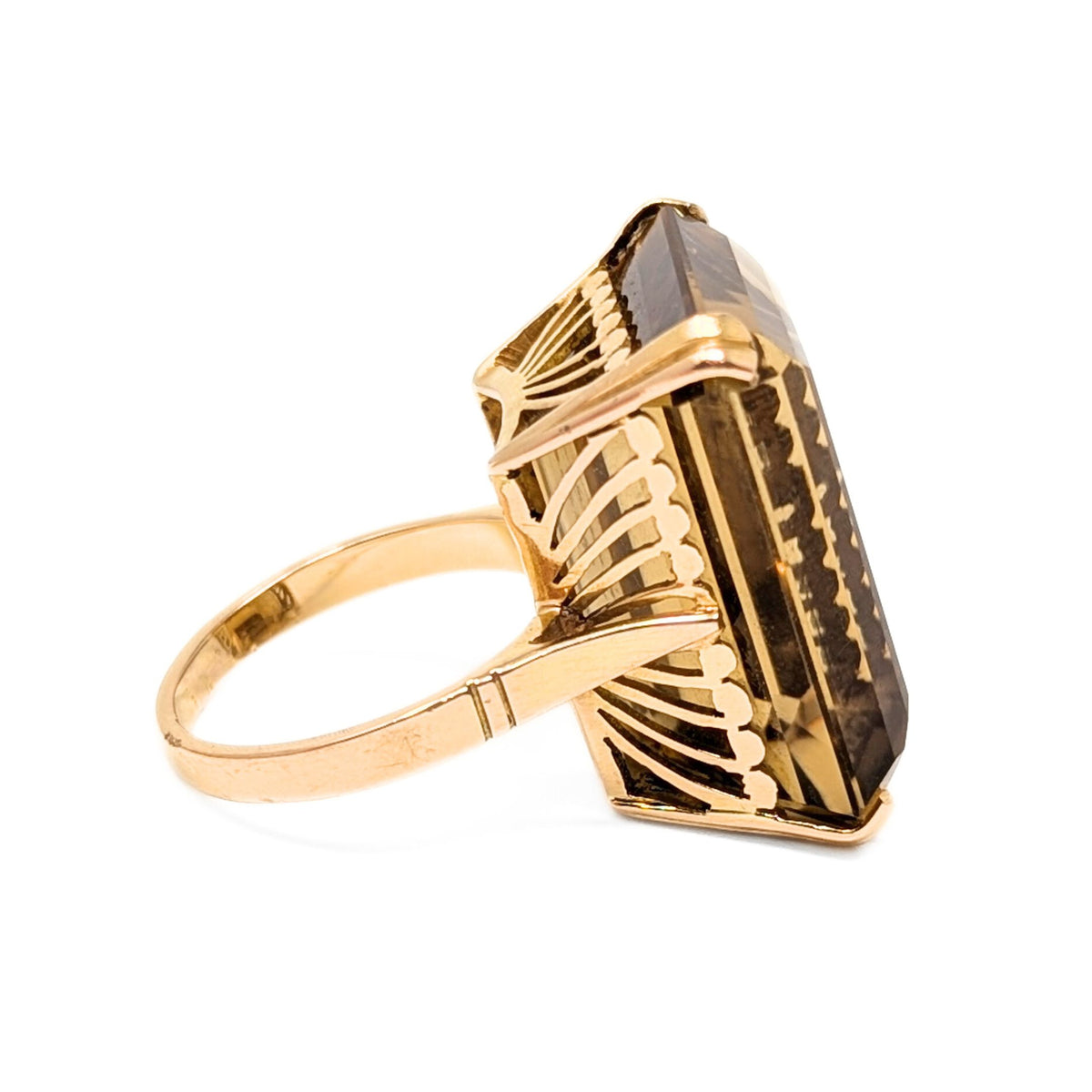 18K Gold 28ct Apricot Citrine Cocktail Ring - Size 5.5