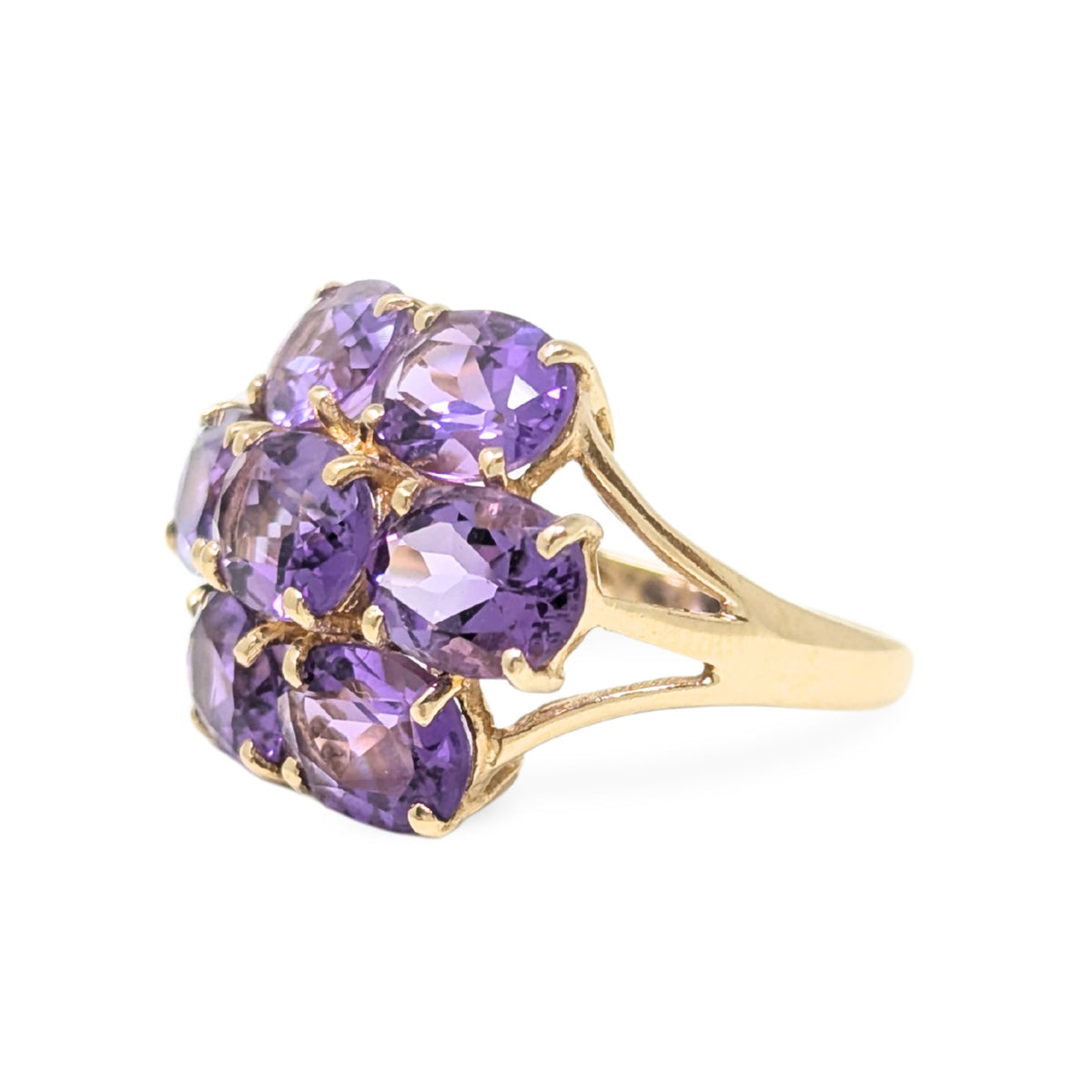 10K Gold Amethyst Flower Ring - Size 6.75