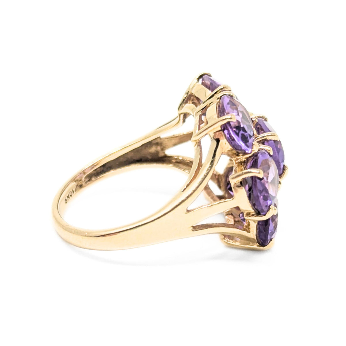 10K Gold Amethyst Flower Ring - Size 6.75