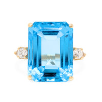 14K Gold Blue Topaz Ring - Size 8