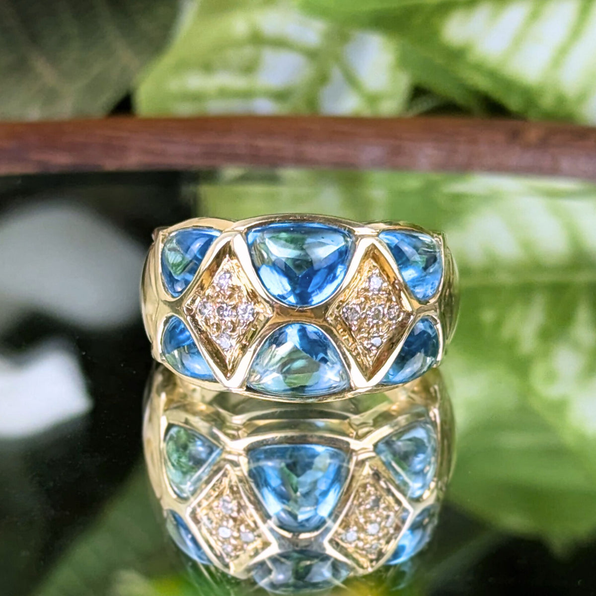 Bellarri 18K Gold Light Blue Topaz & Diamond Ring - Size 6.5