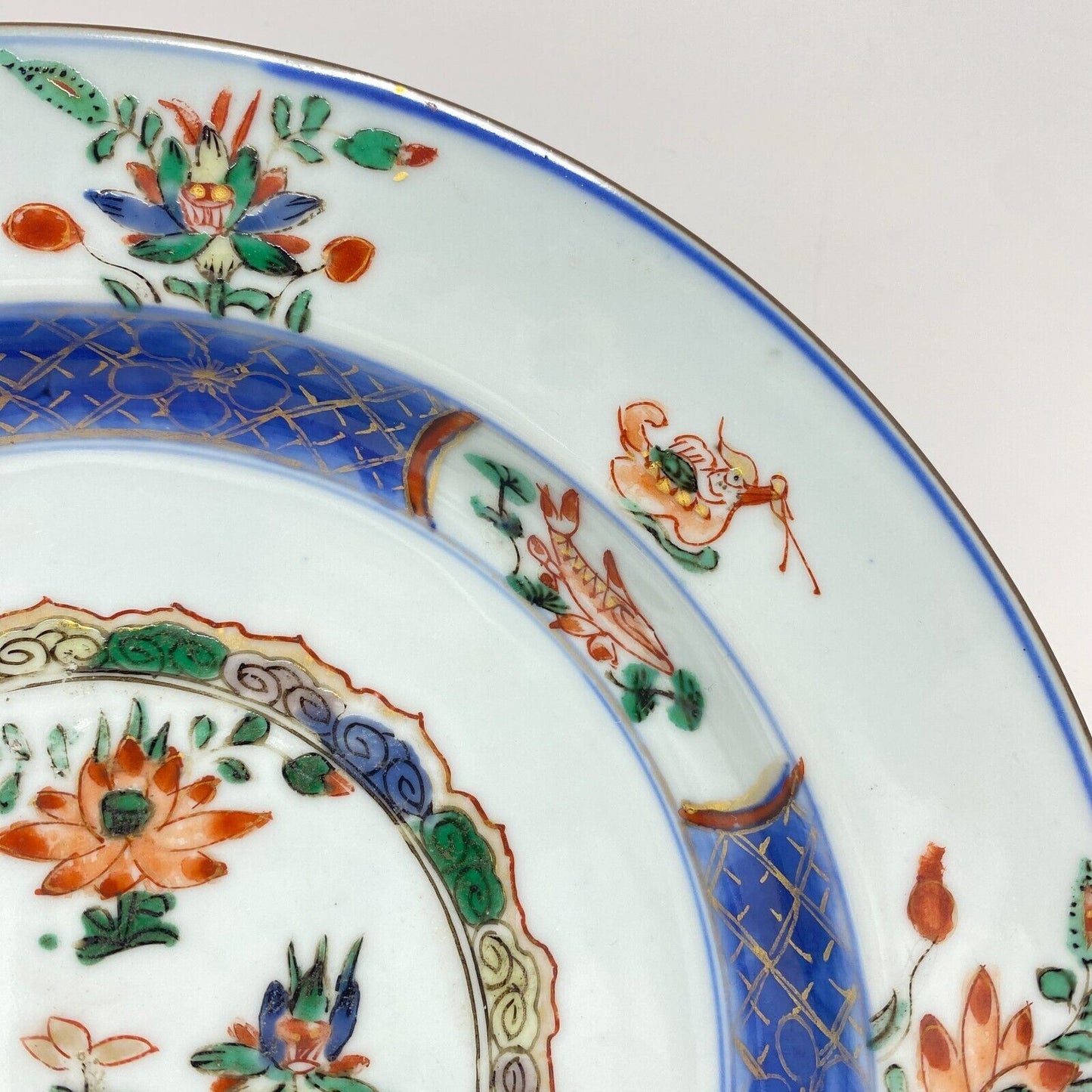 18th C. Chinese Kangxi Famille Verte 9" Plate