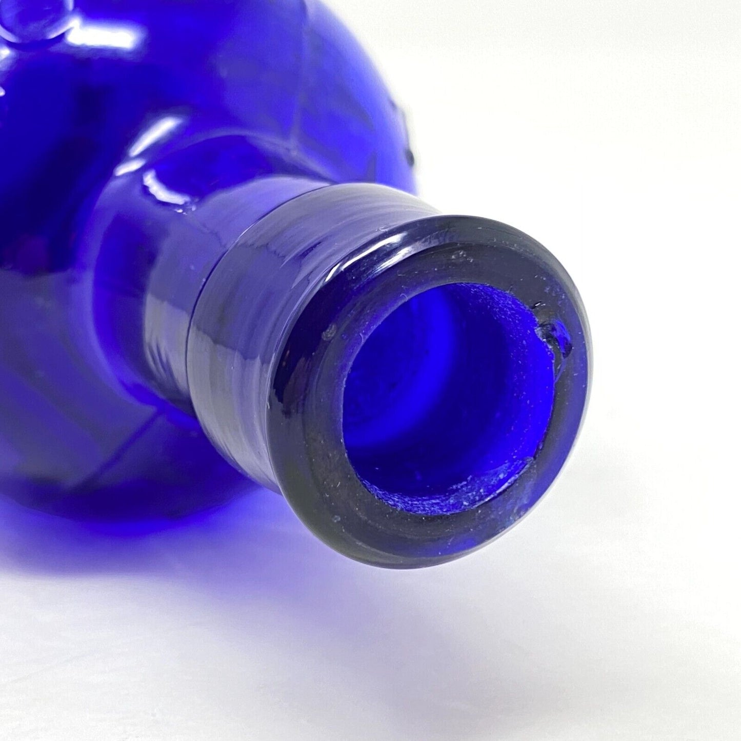 Antique Cobalt Blue Round English KC-52 Poison Bottle w/ Clear Stopper