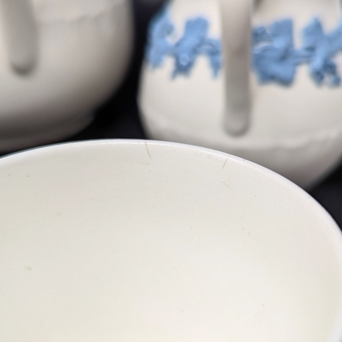 Wedgwood "Lavender on Cream" Shell Edge 8pc Coffee Set