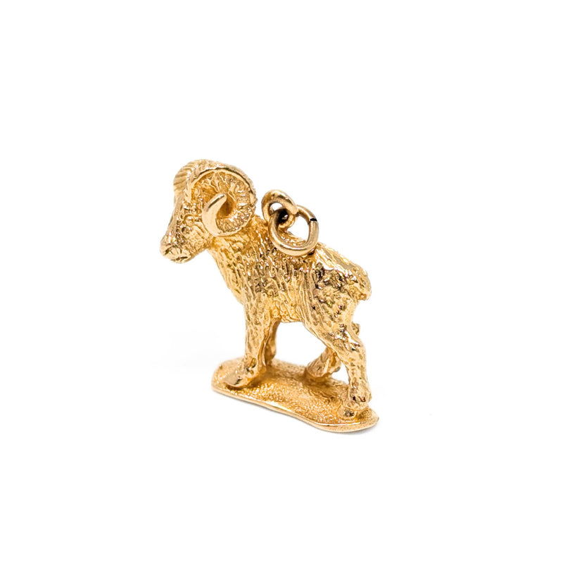 13K Gold 1950’s Ram Charm