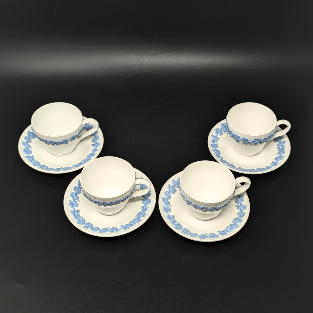 Wedgwood "Lavender on Cream" Plain Edge 8pc Demitasse Cup & Saucer Set
