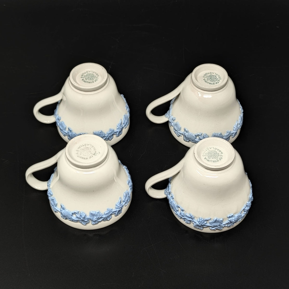 Wedgwood "Lavender on Cream" Plain Edge 8pc Demitasse Cup & Saucer Set