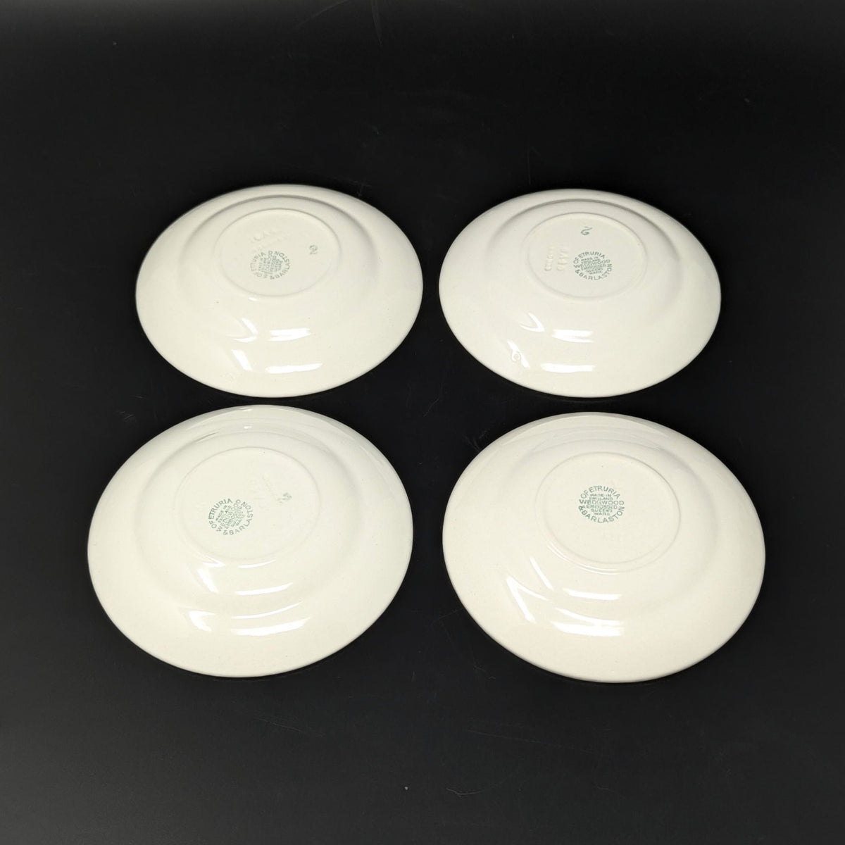 Wedgwood "Lavender on Cream" Plain Edge 8pc Demitasse Cup & Saucer Set