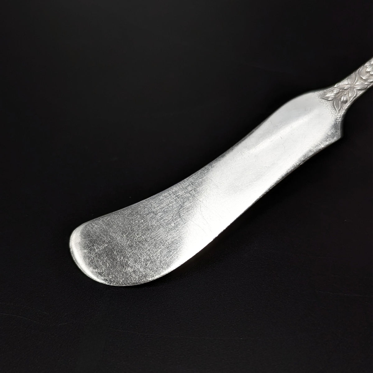 S. Kirk & Son Inc. "Repoussé" Sterling Silver Flat Butter Spreader