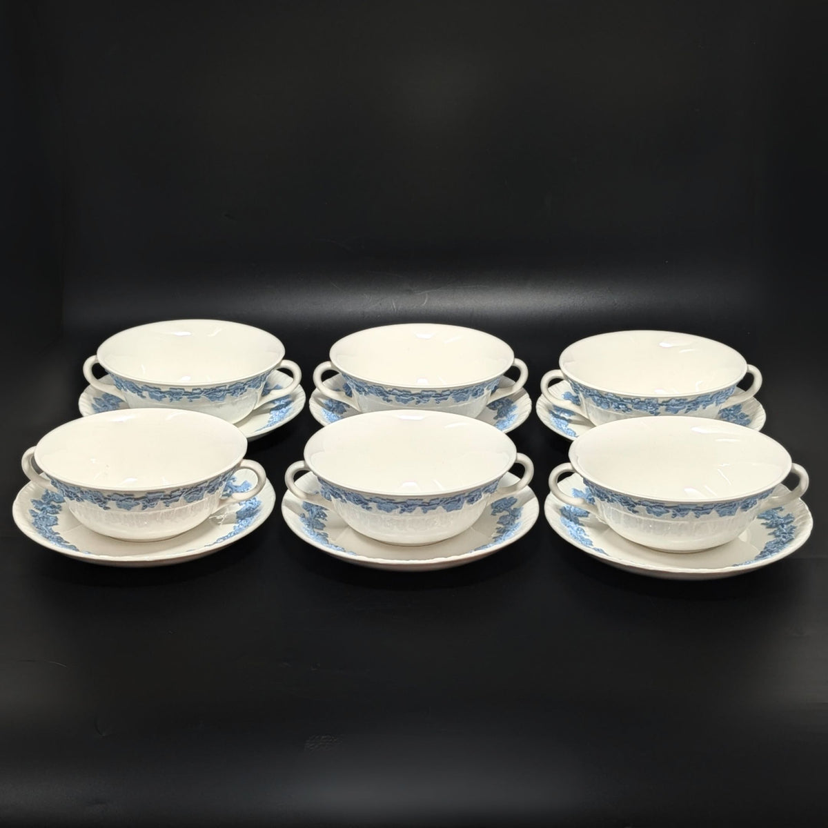 Wedgwood "Lavender on Cream" Shell Edge 12pc Flat Cream Soup Bowl & Saucer Set