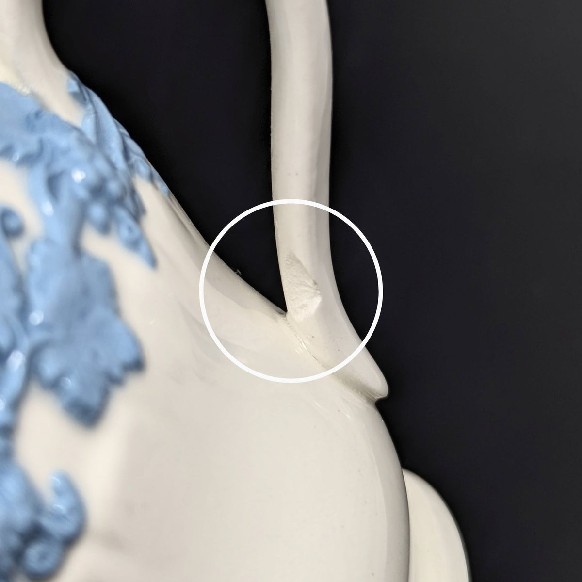 Wedgwood "Lavender on Cream" Shell Edge 24pc Footed Cup & Saucer Set