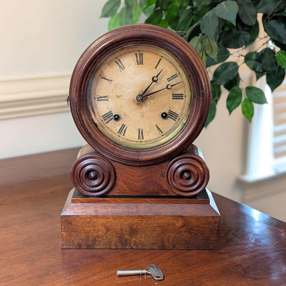 Dunhaven 1940’s Quartz Westminster Mantle Clock