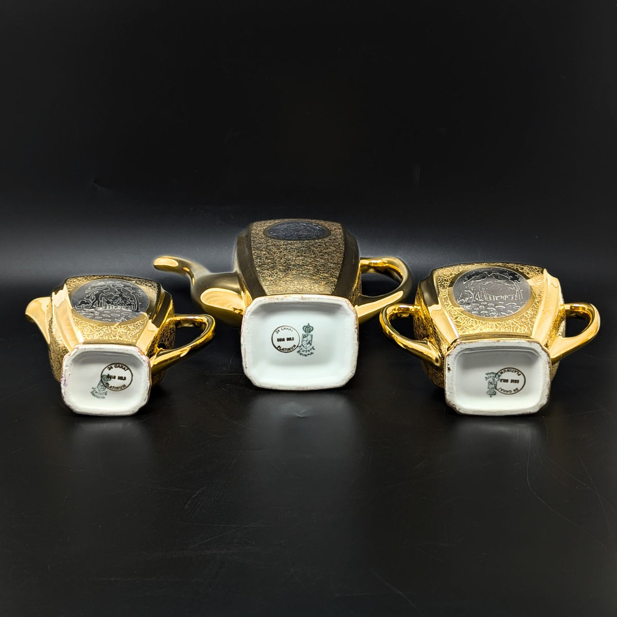 Arzberg "ARZ35" 24K Gold & Platinum Plated 35pc China Set