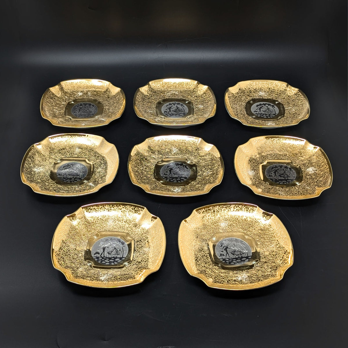 Arzberg "ARZ35" 24K Gold & Platinum Plated 35pc China Set