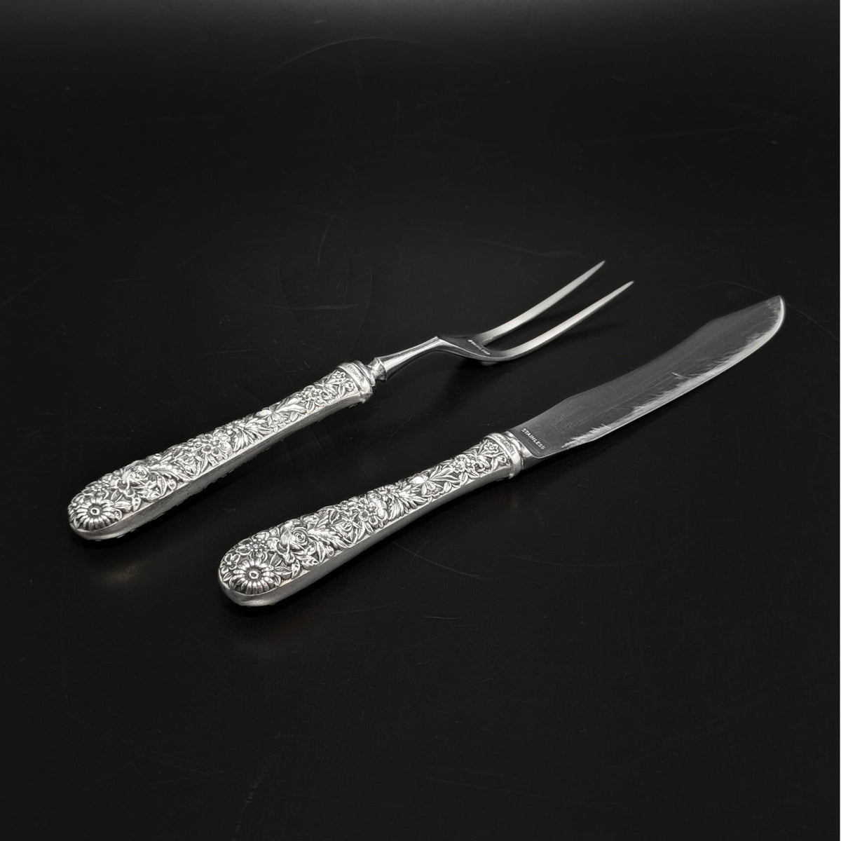 S. Kirk & Son Inc. "Repoussé" Sterling Silver/ Stainless Blade 2pc Carving Set
