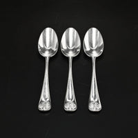 Kirk Stieff "Williamsburg Royal Shell" Stainless 17pc Flatware Set