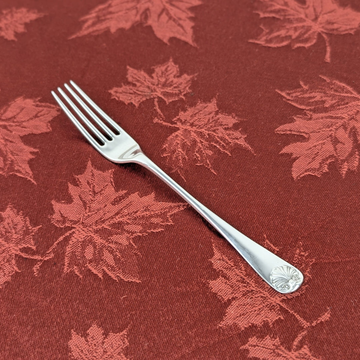 Stieff "Williamsburg Shell" Sterling Silver Individual Salad Fork