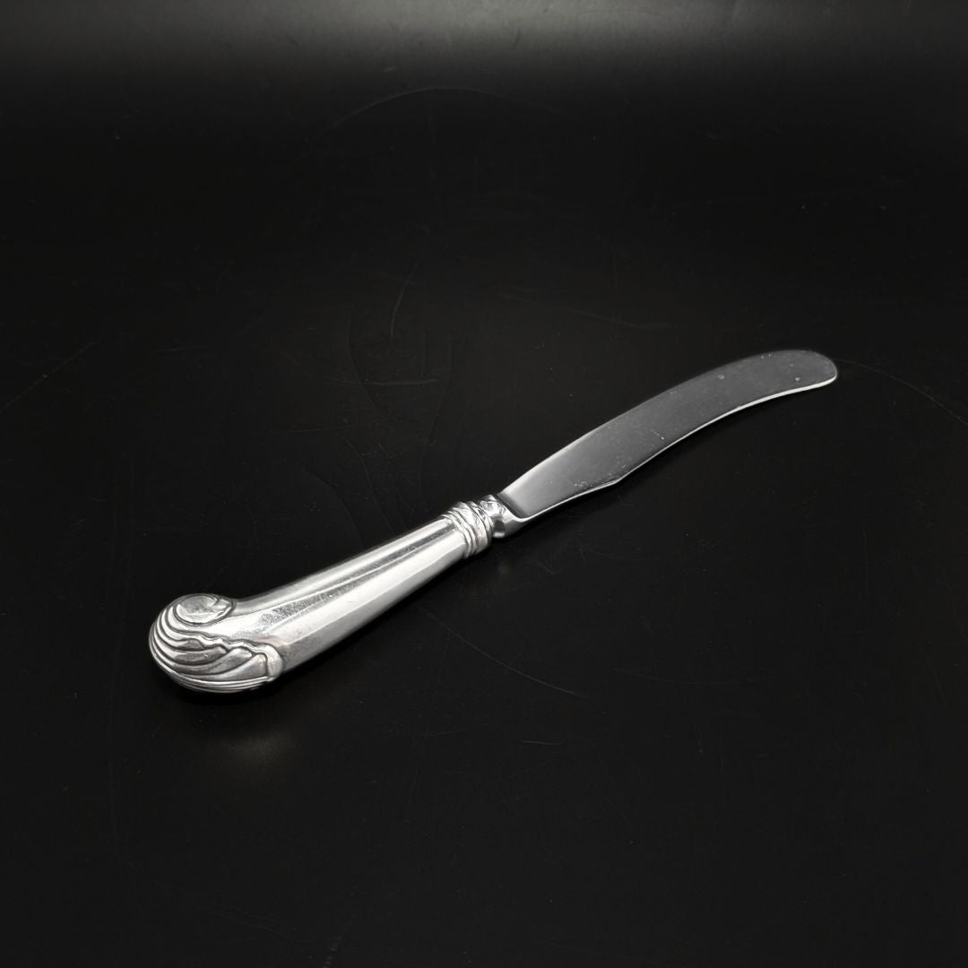 Stieff "Williamsburg Shell" Sterling Silver Modern Hollow Pistol Knife