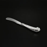 Stieff "Williamsburg Shell" Sterling Silver Butter Spreader