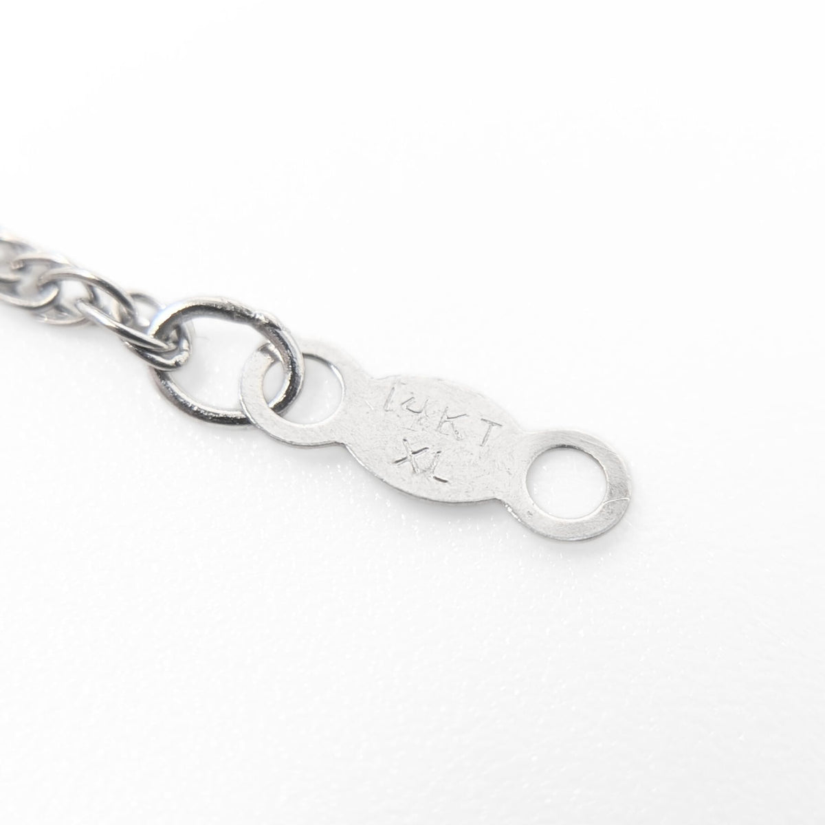 13K White Gold Aquamarine & Diamond 18” Pendant Necklace