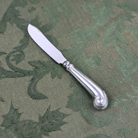 Stieff "Williamsburg Shell" Sterling Silver Master Butter / Fish Knife
