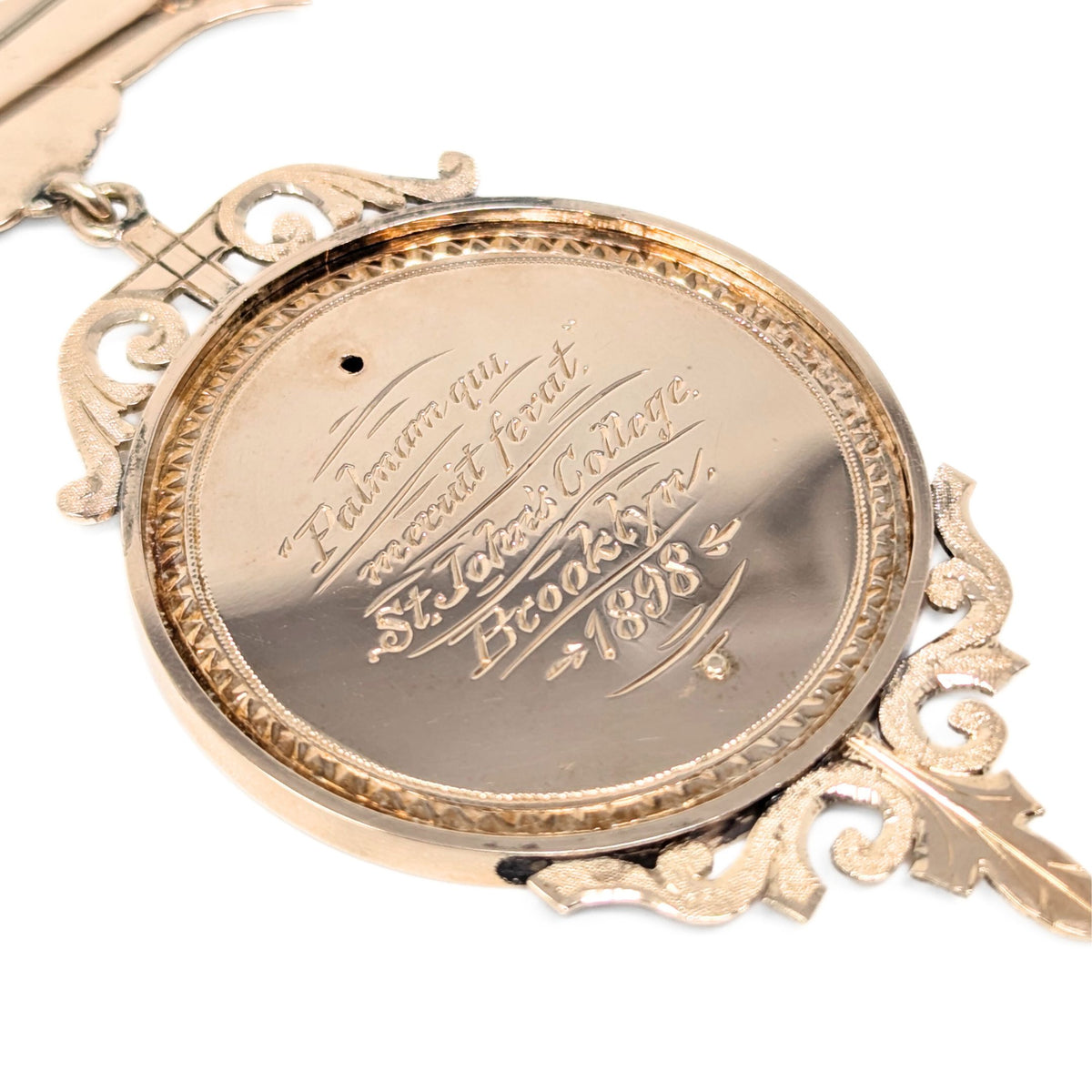 9K Gold 1898 St John’s College Excellence Award