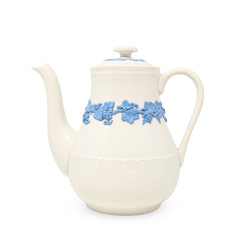 Wedgwood "Lavender on Cream" Shell Edge 8pc Coffee Set