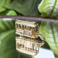 American Charm Co. 13K Gold San Francisco Cable Car/Trolly Moving Charm
