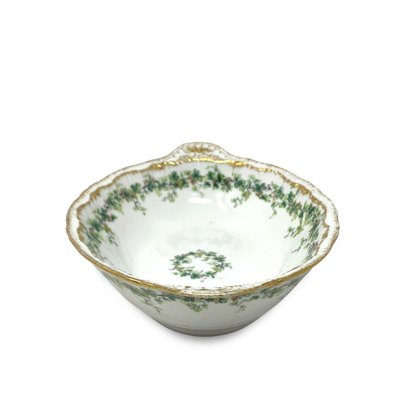 Theodore Haviland Limoges "Schleiger 849" Oval Vegetable Bowl