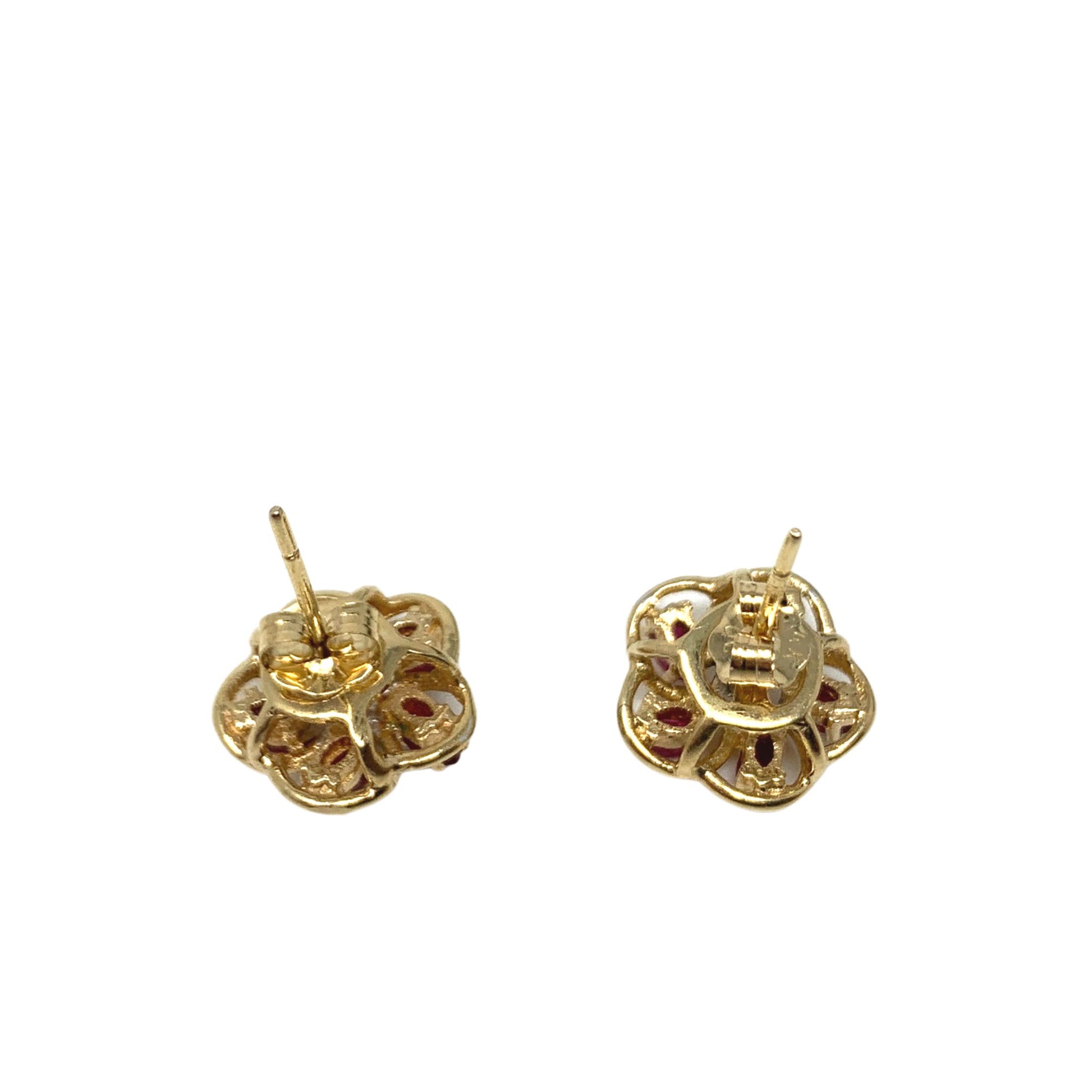 14K Gold Garnet & Diamond Flower Stud Earrings